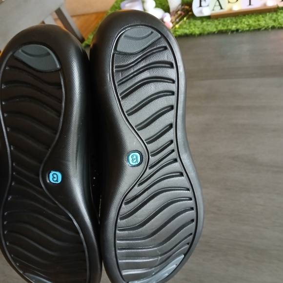 Bzees Womans Nwot Size 7.5 - Picture 5 of 6